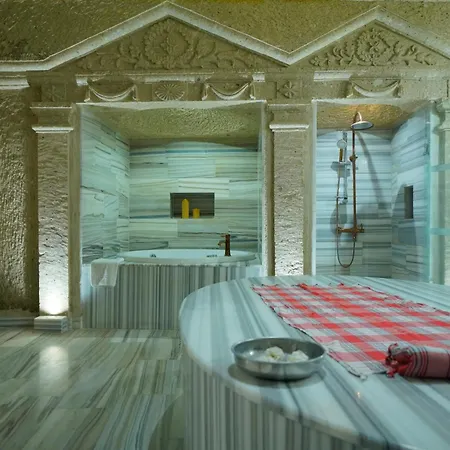 Cave Hotel 2*