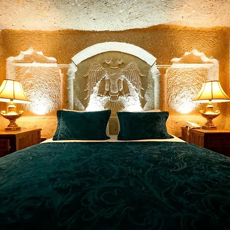 Cave Hotel 2*