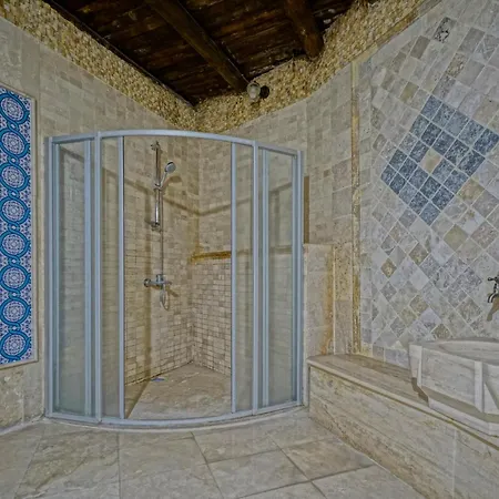 Flintstones Cave Hotel 3*