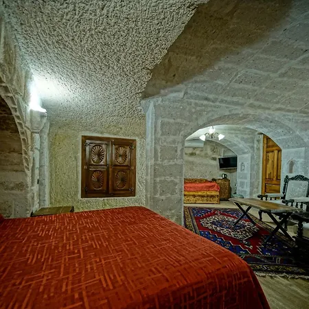Flintstones Cave Hotel 3*