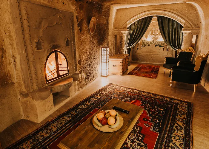 ホリデー ケイブ 3*