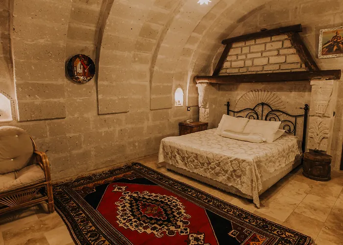 ホリデー ケイブ 3* ギョレメ