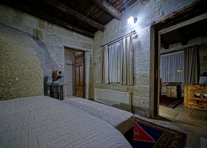 Flintstones Cave 3* Goreme