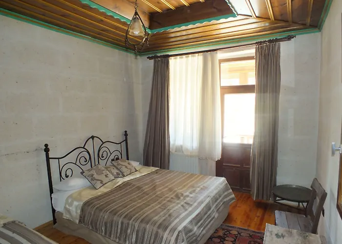 ホリデー ケイブ ギョレメ