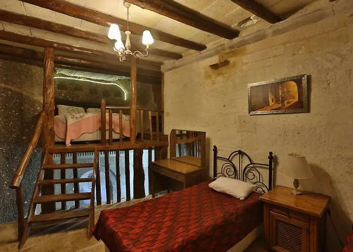 ホテル ホリデー ケイブ